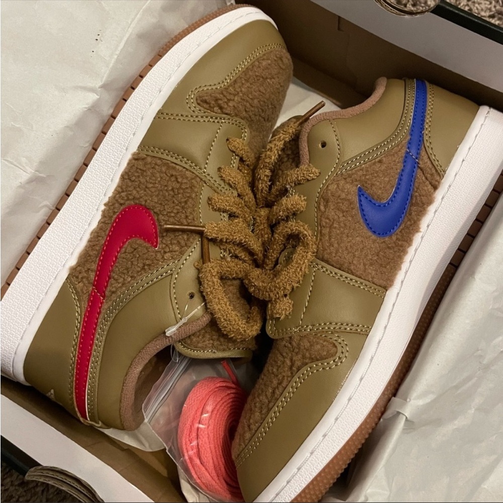 Air Jordan Low Teddy Style Sneakers - Picture 2 of 6